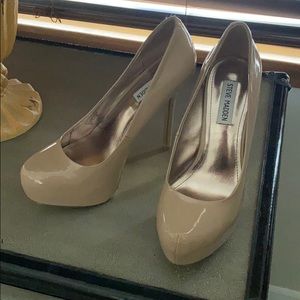 Nude Patent Leather Pump Heel
